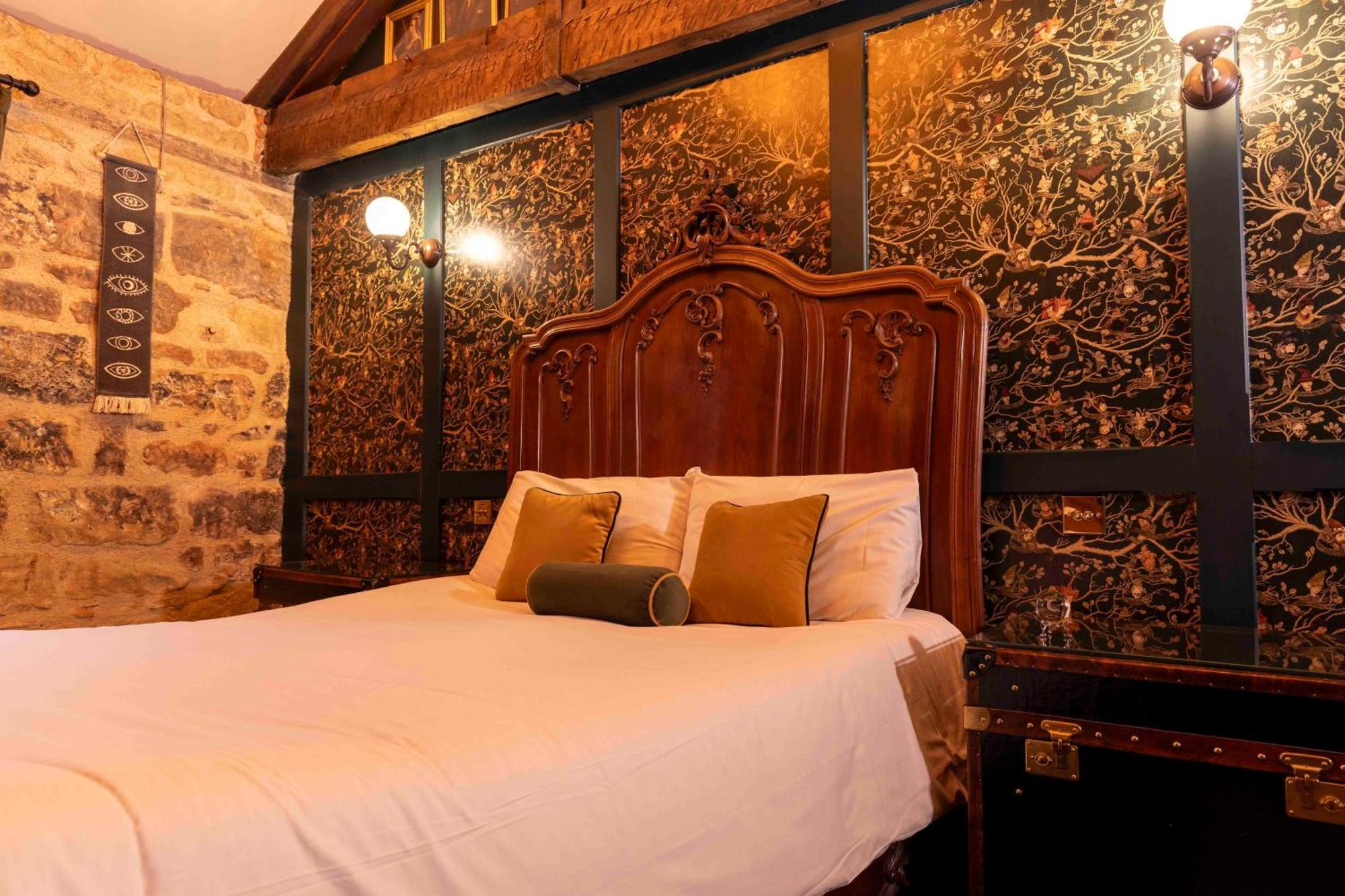 The Dirty Bottles Hotel Alnwick Extérieur photo