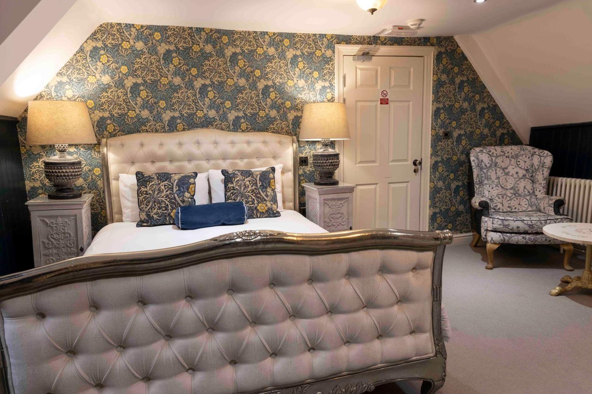 The Dirty Bottles Hotel Alnwick Extérieur photo