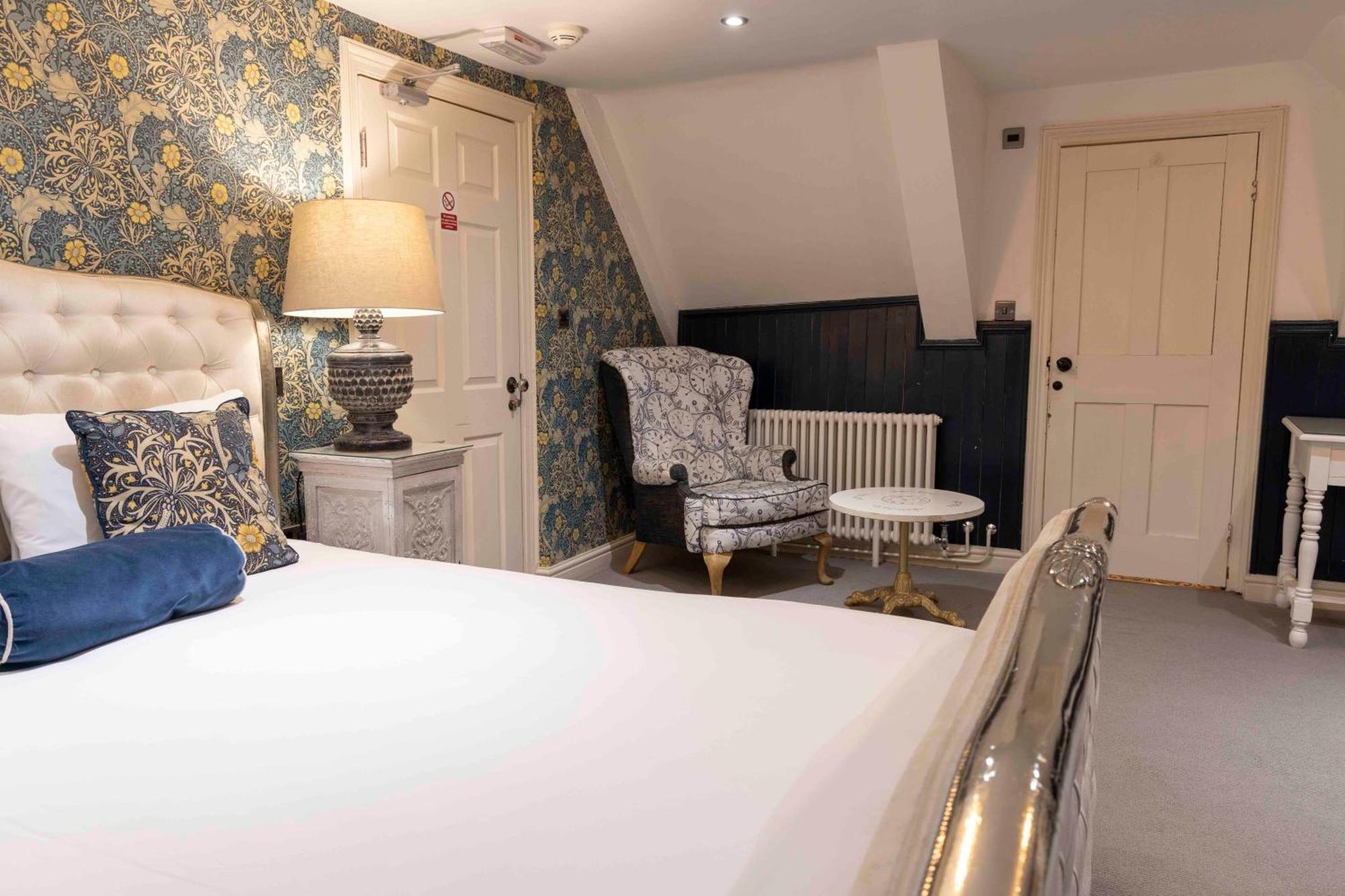 The Dirty Bottles Hotel Alnwick Extérieur photo