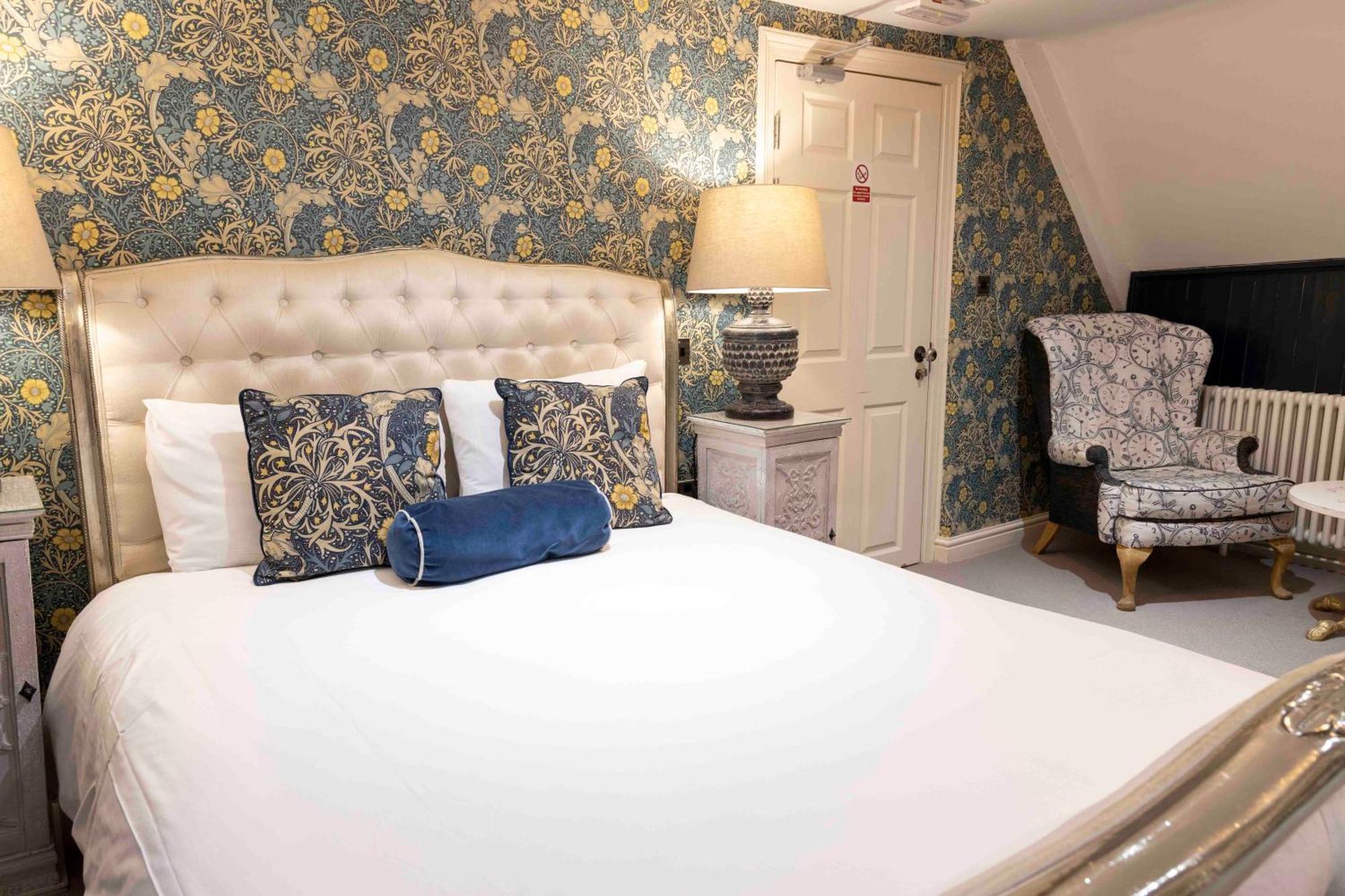 The Dirty Bottles Hotel Alnwick Extérieur photo